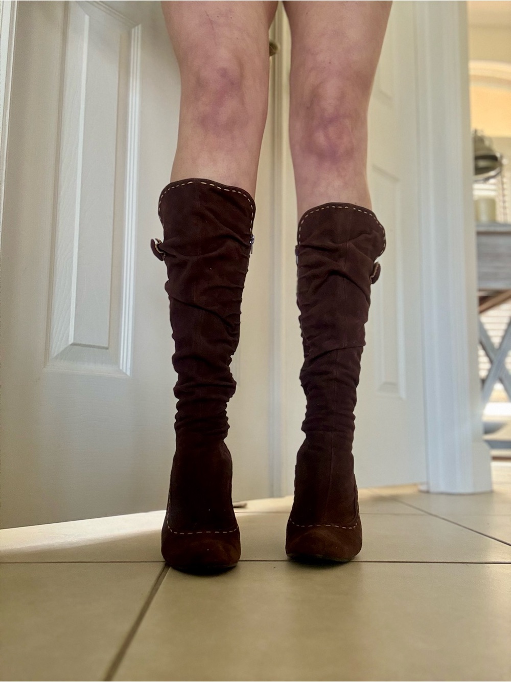 Vince Camuto Dark Brown Suede Stiletto Boots size 9.5 B | Chic Stiletto Heel 🤎